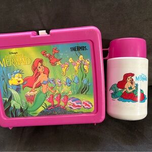 The Little Mermaid Pink and White Lunchbox Set